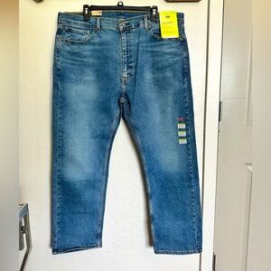 NWT Levi’s 506 Straight Fit Blue Jeans